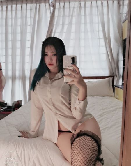 年轻的小婊2韩剧