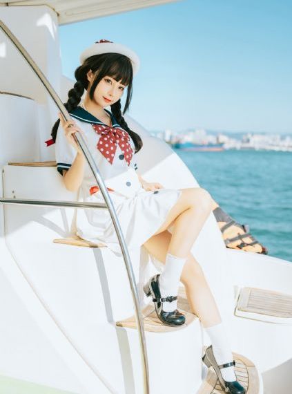 彩虹月亮