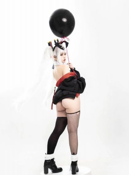 女生和男生靠逼