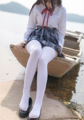 异国女人在巴黎免费观看完整版