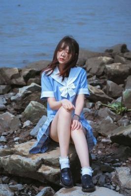 男模全身脱得精光gay网站